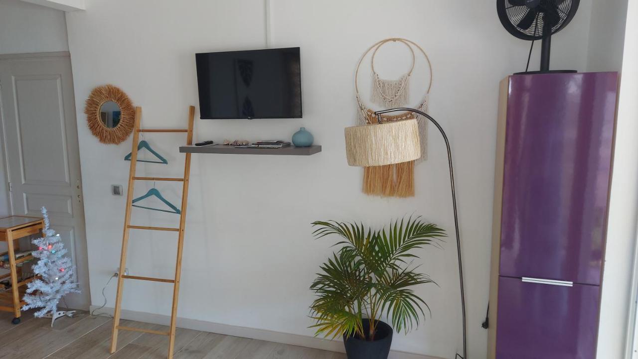 Studio Vaimiti Pour 2 Personnes Vue Mer Et Moorea Faaa Kültér fotó